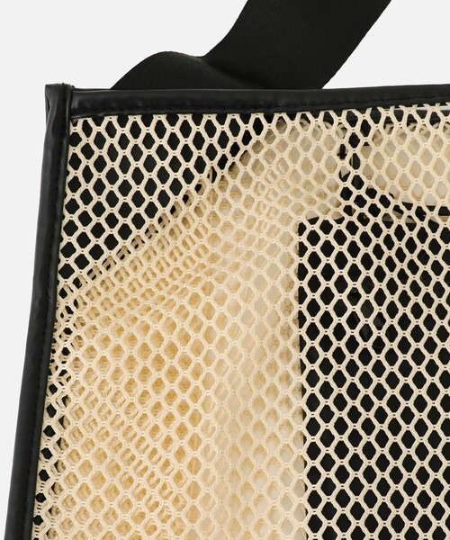 Speedo(スピード)の「【SPEEDO(スピード)】ヴォヤージュメッシュビッグトートバッグ(ショルダーバッグ・レディース・オフホワイト/ブラック・FREE)」の6枚目の写真