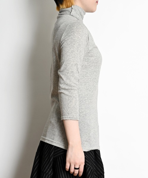 MARAI(マーライ)の「UVカット タートルネック7分袖カットソー(Tシャツ/カットソー・レディース・ライトグレー/グレー/ネイビー/ブラック/ホワイト・LL/L/M)」の11枚目の写真