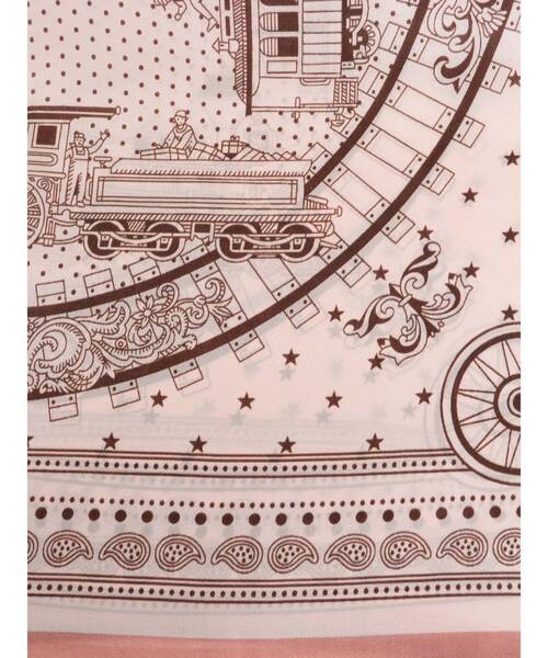 TONAL（トーナル）の「サークル柄シルクスカーフ（バンダナ/スカーフ・レディース・ピンク/オフホワイト・FREE）」の5枚目の写真