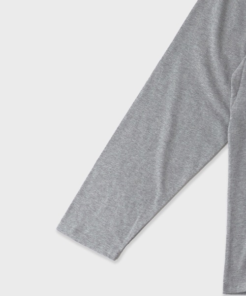 FOG ESSENTIALS(エフオージーエッセンシャルズ)の「FOG ESSENTIALS/エッセンシャルズ 1POINT LOGO LS TEE ロンT 夏服(Tシャツ/カットソー・メンズ・ヘザーグレー/ミント・L/M/S/XS)」の6枚目の写真
