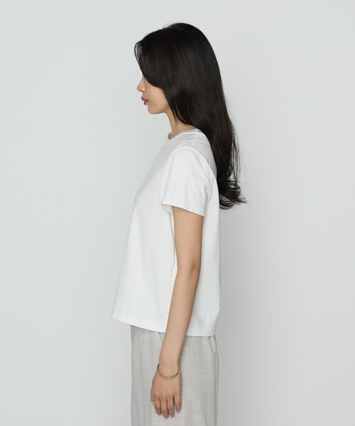 COMME CA(コムサ)の「コヒノールスムース ニット付きTシャツ(Tシャツ/カットソー・レディース・グレイッシュベージュ/ブルー/ブラック/ホワイト・9号/11号)」の15枚目の写真