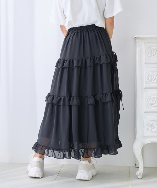 Amourire girl（アムリールガール）の「フリルリボン ティアードスカート/ロング丈（スカート・キッズ・オフホワイト/ブラック・130cm/140cm/150cm/160cm）」の16枚目の写真