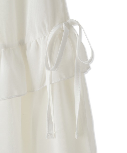 Amourire girl（アムリールガール）の「フリルリボン ティアードスカート/ロング丈（スカート・キッズ・オフホワイト/ブラック・130cm/140cm/150cm/160cm）」の5枚目の写真