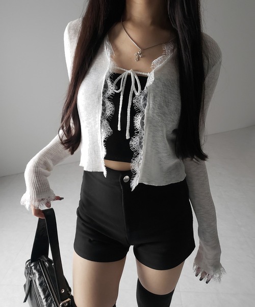 me+em select(ミームセレクト)の「【 2color 】レースドッキングフロントリボンシアーニットカーディガン / lace docking front ribbon sheer knit cardigan(カーディガン/ボレロ・レディース・ブラック/ホワイト・FREE)」の5枚目の写真