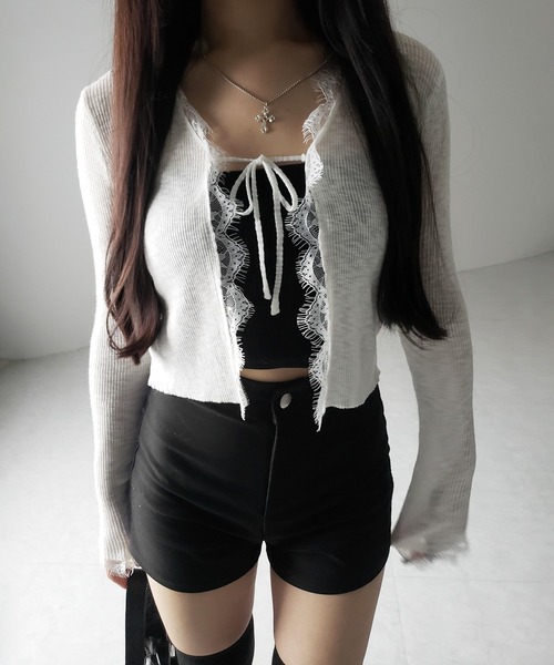 me+em select(ミームセレクト)の「【 2color 】レースドッキングフロントリボンシアーニットカーディガン / lace docking front ribbon sheer knit cardigan(カーディガン/ボレロ・レディース・ブラック/ホワイト・FREE)」の6枚目の写真