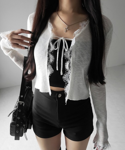me+em select(ミームセレクト)の「【 2color 】レースドッキングフロントリボンシアーニットカーディガン / lace docking front ribbon sheer knit cardigan(カーディガン/ボレロ・レディース・ブラック/ホワイト・FREE)」の7枚目の写真