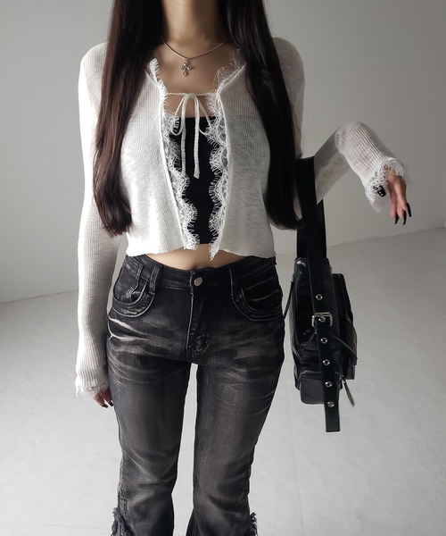 me+em select(ミームセレクト)の「【 2color 】レースドッキングフロントリボンシアーニットカーディガン / lace docking front ribbon sheer knit cardigan(カーディガン/ボレロ・レディース・ブラック/ホワイト・FREE)」の16枚目の写真
