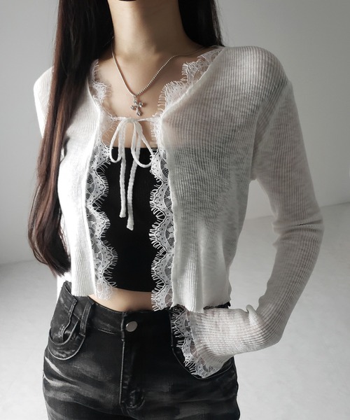 me+em select(ミームセレクト)の「【 2color 】レースドッキングフロントリボンシアーニットカーディガン / lace docking front ribbon sheer knit cardigan(カーディガン/ボレロ・レディース・ブラック/ホワイト・FREE)」の13枚目の写真