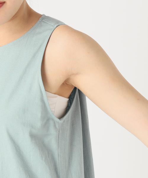 SLOBE IENA(スローブイエナ)の「《WEB限定/追加》リネンレーヨンノースリーブナローワンピース(ワンピース・レディース・サックスブルー/ブラック・38/36)」の3枚目の写真