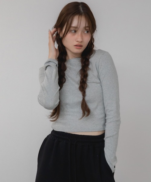 HEILIS(ヘイリス)の「コンパクトロングTシャツ / ロンT クロップド コンパクト カットソー Tシャツ 長袖 ロングスリーブ 短丈 ホワイト ブラック グレー 韓国 春服 夏服 秋服 冬服 カジュアル モード シティガール ノームコア スポーティ シンプル(Tシャツ/カットソー・レディース・ブラック/ホワイト/グレー・FREE)」の15枚目の写真