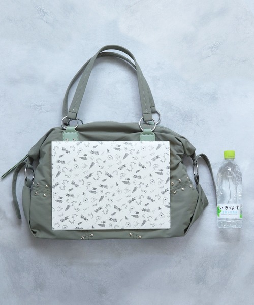 florist（フローリスト）の「【A4収納・軽い◎】スタッズラインボストンバッグ/ショルダーバッグ（ボストンバッグ・レディース・ベージュ/モカ/ブラック/オフホワイト/グリーン・FREE）」の22枚目の写真