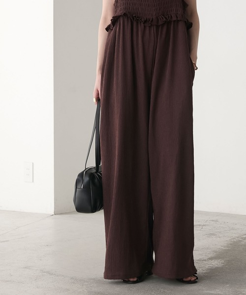 forksy.（フォルクシー）の「【forksy.】ミニフリル切替えシャーリング バックリボン オールインワン（つなぎ/オールインワン・レディース・ブラック/ブラウン・FREE）」の17枚目の写真