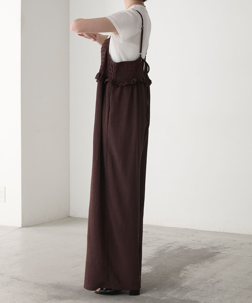 forksy.（フォルクシー）の「【forksy.】ミニフリル切替えシャーリング バックリボン オールインワン（つなぎ/オールインワン・レディース・ブラック/ブラウン・FREE）」の12枚目の写真