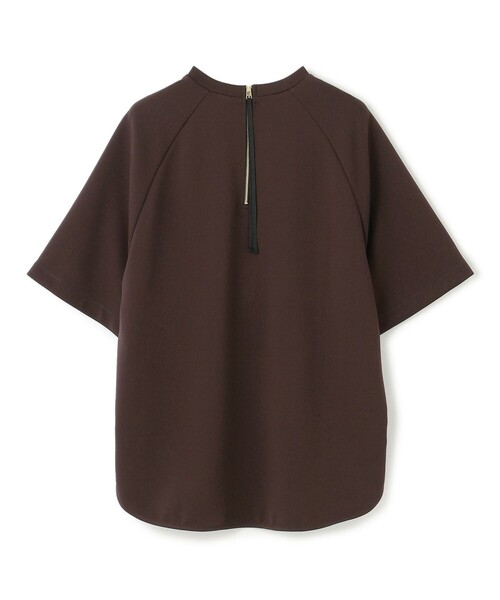 UNFILO(アンフィーロ)の「BEAUTY FORM JERSEY Light バックZIPトップス(Tシャツ/カットソー・レディース・ブラック系/ホワイト系/ダークブラウン系・X-LARGE)」の15枚目の写真