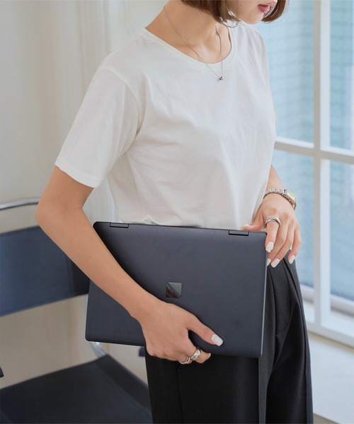 KOBE LETTUCE（コウベレタス）の「[ M L XL 3L 汗じみ防止＆UVカット ] スタンダードTシャツ（Tシャツ/カットソー・レディース・ブラック/ネイビー/杢グレー/オフホワイト/ダークカーキ/パープル系/ブラウン系/ブルー系/アイボリー・M/L/XL/3L）」の12枚目の写真