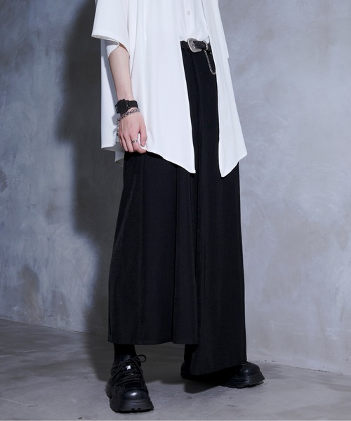 黒色コラボ】アシメプリーツスカンツ（その他パンツ）｜Ellno Loset