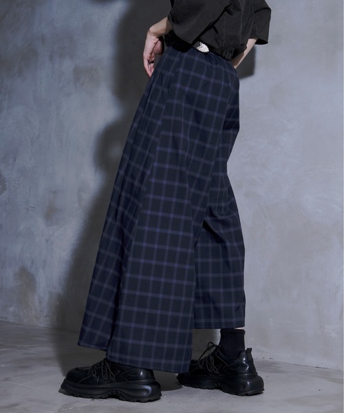 Ellno Loset(エルノロゼット)の「【黒色コラボ】アシメプリーツスカンツ(その他パンツ・メンズ・ブルー系その他/ブラック/グレー系その他・MEDIUM/LARGE/SMALL)」の15枚目の写真