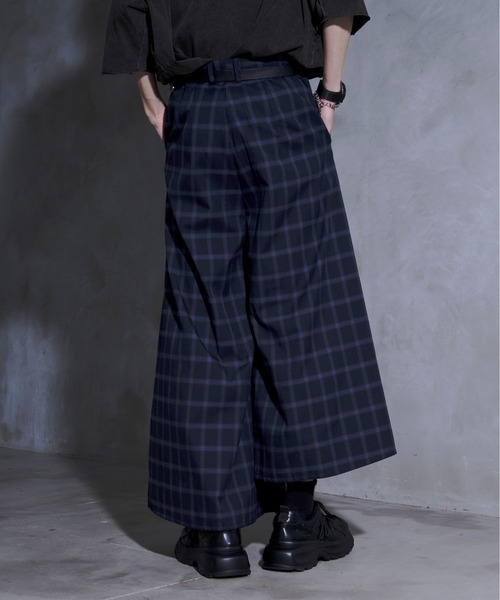 Ellno Loset(エルノロゼット)の「【黒色コラボ】アシメプリーツスカンツ(その他パンツ・メンズ・ブルー系その他/ブラック/グレー系その他・MEDIUM/LARGE/SMALL)」の16枚目の写真