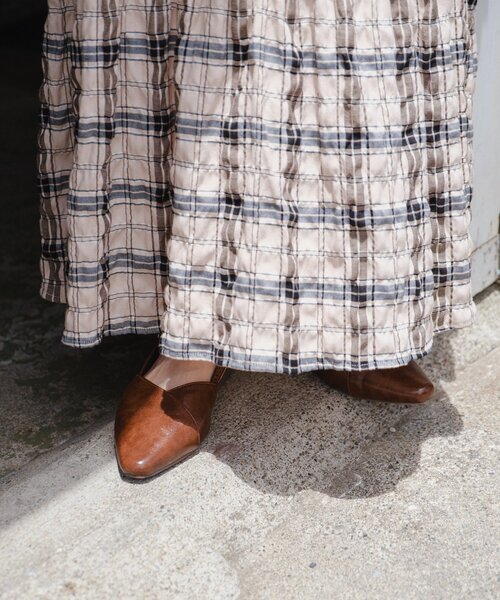 Kastane（カスタネ）の「クロストゥパンプス（パンプス・レディース・ブラウン/ブラック/シルバー・38/37/36）」の8枚目の写真