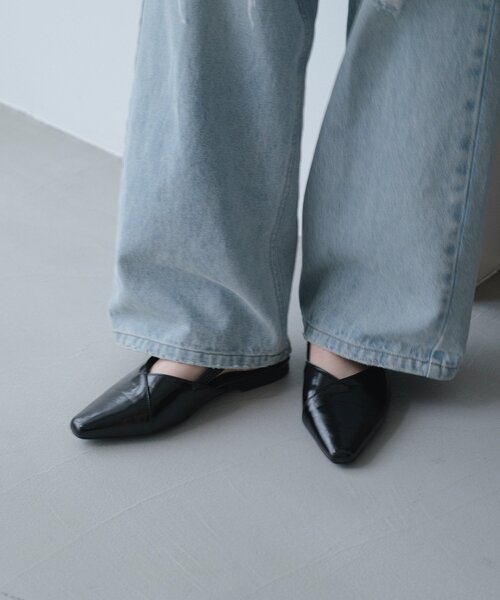 Kastane（カスタネ）の「クロストゥパンプス（パンプス・レディース・ブラウン/ブラック/シルバー・38/37/36）」の16枚目の写真