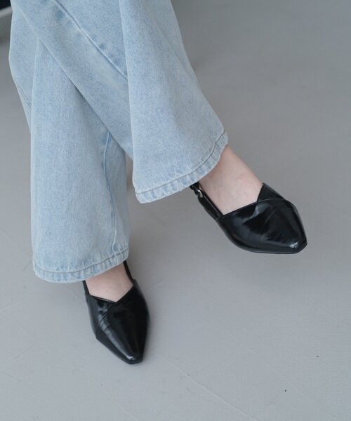 Kastane（カスタネ）の「クロストゥパンプス（パンプス・レディース・ブラウン/ブラック/シルバー・38/37/36）」の17枚目の写真