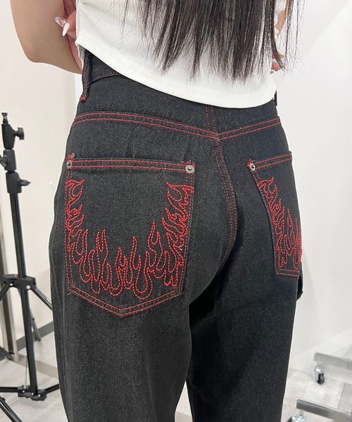 Figments（フィグメンツ）の「フレイムステッチポケットデニム（デニムパンツ・レディース・ブラック/インディゴブルー・MEDIUM/LARGE/SMALL）」の4枚目の写真