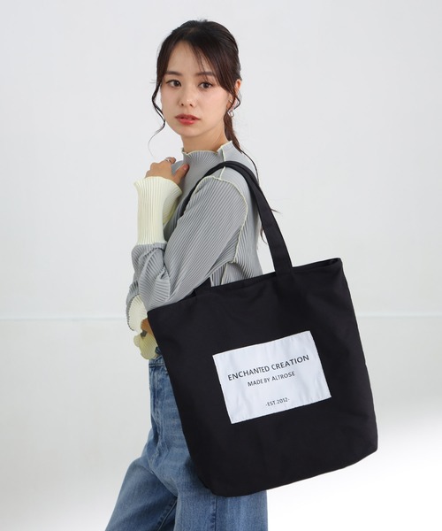 ALTROSE(アルトローズ)の「A4 キャンバス トート ワッペン カジュアル 推し活(トートバッグ・レディース・アイボリー/ブラック/グレー・FREE)」の13枚目の写真