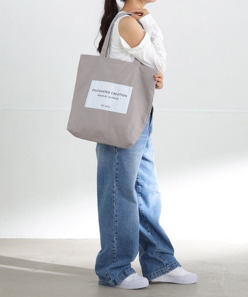 ALTROSE(アルトローズ)の「A4 キャンバス トート ワッペン カジュアル 推し活(トートバッグ・レディース・アイボリー/ブラック/グレー・FREE)」の21枚目の写真