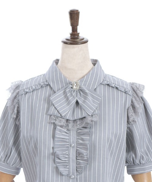 axes femme POETIQUE(アクシーズファムポエティック)の「ジャボブローチ付ブラウス(シャツ/ブラウス・レディース・ブラック/ホワイト/グレー・MEDIUM)」の20枚目の写真