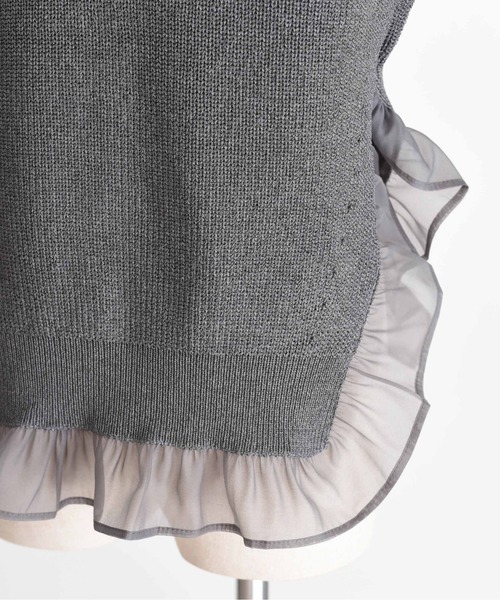 Eimee Law（エイミーロウ）の「フリルヘムラメニットジレ（ベスト・レディース・ブラック/チャコールグレー/モカ・FREE）」の16枚目の写真