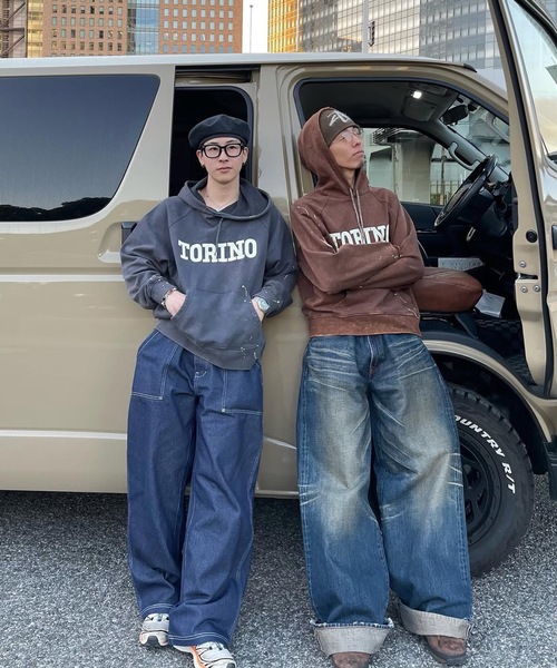 MandO（Auntie Rosa）（エムオー）の「ヴィンテージペイントカレッジロゴパーカー（パーカー・メンズ・チャコールグレー/ブラウン・LARGE/MEDIUM/SMALL）」の21枚目の写真