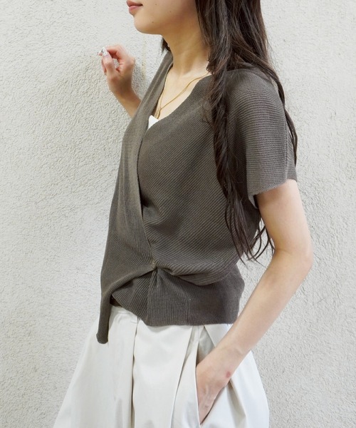 gossara（ゴサラ）の「半袖カシュクールニット（ニット/セーター・レディース・ブラウン/ブラック/アイボリー・FREE）」の12枚目の写真