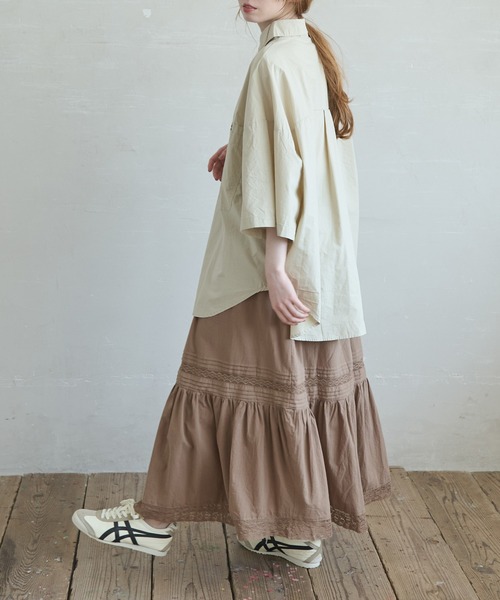 Crisp（クリスプ）の「タックデザインレースティアードスカート（スカート・レディース・アイボリー/ブラウン・FREE）」の5枚目の写真