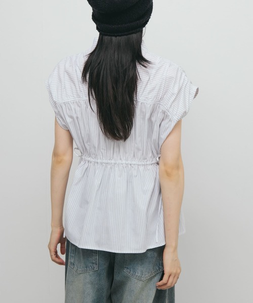 KBF（ケイビーエフ）の「スリーブレスシャーリングブラウス（シャツ/ブラウス・レディース・ブルー系その他/ホワイト系その他/オフホワイト・ONE）」の22枚目の写真