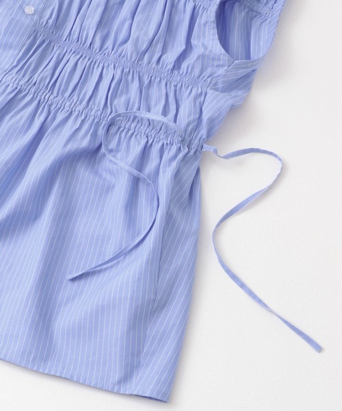 KBF（ケイビーエフ）の「スリーブレスシャーリングブラウス（シャツ/ブラウス・レディース・ブルー系その他/ホワイト系その他/オフホワイト・ONE）」の6枚目の写真