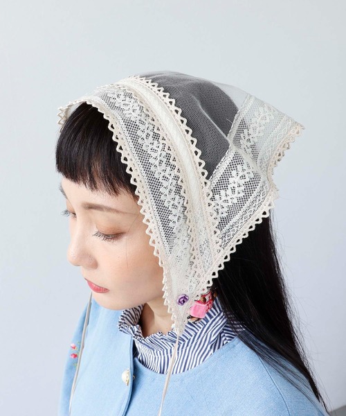Three Four Time(スリーフォータイム)の「【ばら色の帽子】レース三角巾カチューシャ(カチューシャ・レディース・ホワイト/カーキ/ブラック・FREE)」の5枚目の写真