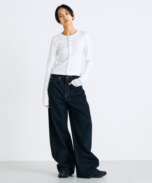 EDITION（エディション）の「ワンウオッシュエッセンシャルデニム バルーンパンツ（デニムパンツ・レディース・ネイビー・38/36/34）」の2枚目の写真