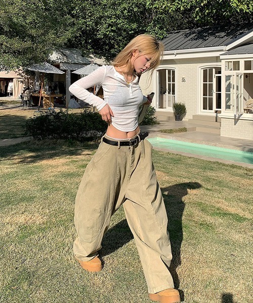 Ressaca（レサーカ）の「ワイドカーブパンツ（その他パンツ・レディース・ベージュ/チャコール/カーキ・S/M）」の10枚目の写真