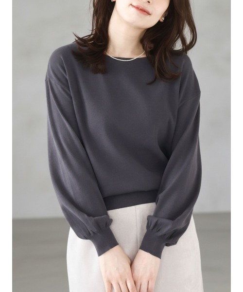 OFUON le MK（オフオンルエムケー）の「ボリューム袖ベーシックニット/洗える/WEB限定サイズあり（ニット/セーター・レディース・レッド/ダークグレー/ベージュ/ミント・36/38）」の2枚目の写真
