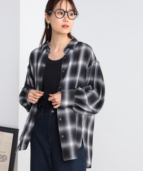 GALLORIA（ギャローリア）の「シアーチェックシャツ（シャツ/ブラウス・レディース・ブラウン/ブラック・S/M/L/LL）」の2枚目の写真