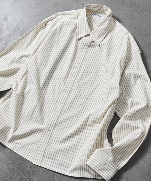 FREAK'S STORE(フリークスストア)の「限定展開 MR HEARTS/ミスターハーツ REGULAR COLLAR BOX CUT STRIPE SHIRT(シャツ/ブラウス・メンズ・ブラック/オフホワイト/ブルー・LARGE/MEDIUM/SMALL)」の2枚目の写真