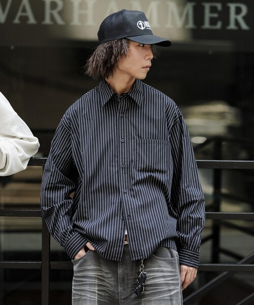 FREAK'S STORE(フリークスストア)の「限定展開 MR HEARTS/ミスターハーツ REGULAR COLLAR BOX CUT STRIPE SHIRT(シャツ/ブラウス・メンズ・ブラック/オフホワイト/ブルー・LARGE/MEDIUM/SMALL)」の16枚目の写真