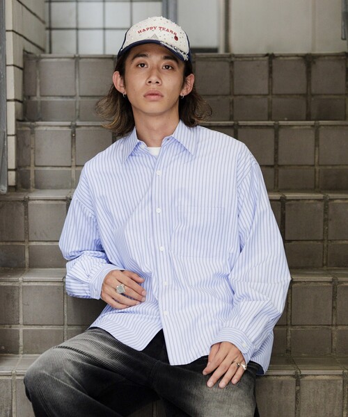 FREAK'S STORE(フリークスストア)の「限定展開 MR HEARTS/ミスターハーツ REGULAR COLLAR BOX CUT STRIPE SHIRT(シャツ/ブラウス・メンズ・ブラック/オフホワイト/ブルー・LARGE/MEDIUM/SMALL)」の6枚目の写真