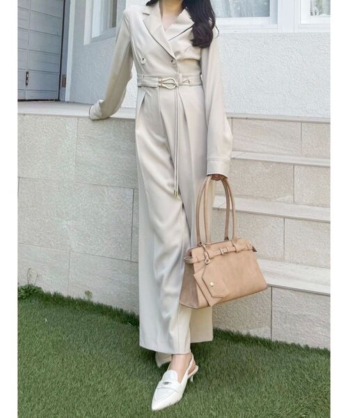 MERCURYDUO（マーキュリーデュオ）の「テーラーカラーコンビネゾン（つなぎ/オールインワン・レディース・ベージュ/ダークブラウン・SMALL/MEDIUM）」の2枚目の写真