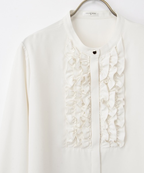 Honeys（ハニーズ）の「胸元フリルブラウス（シャツ/ブラウス・レディース・グレイッシュベージュ/アイボリー/ボルドー/チャコール・S/M/LL/L）」の19枚目の写真