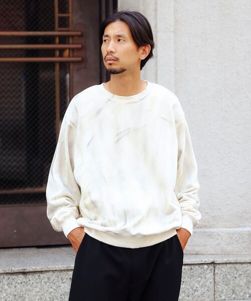 B:MING by BEAMS（ビーミングバイビームス）の「ambiance / ステイン クルーネック スウェット（ユニセックス）（スウェット・メンズ・ホワイト系その他5/グレー・S/XL/L/M）」の5枚目の写真