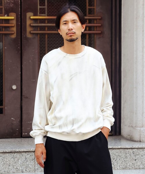 B:MING by BEAMS（ビーミングバイビームス）の「ambiance / ステイン クルーネック スウェット（ユニセックス）（スウェット・メンズ・ホワイト系その他5/グレー・S/XL/L/M）」の19枚目の写真
