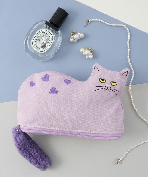 セール】【cache cache】ネコ刺繍ポーチ マチあり 自立型 ねこ 黒猫 白