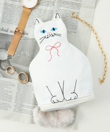 cache cache（カシュ カシュ）の「【cache cache】ネコ刺繍ポーチ マチあり 自立型 ファー付 ねこ 黒猫 白猫（ポーチ・レディース）」