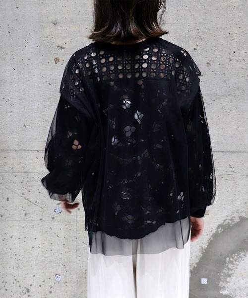 Jines(ジネス)の「レース×チュールカーディガン【WEB限定】(カーディガン/ボレロ・レディース・ホワイト/ブラック・38)」の11枚目の写真